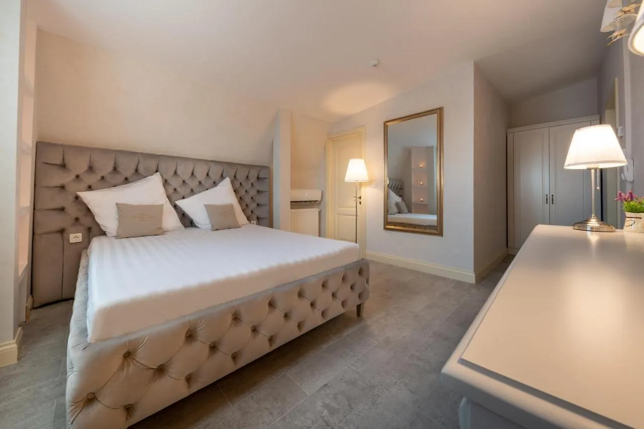 Hotel Casa Fiori Bucharest 3*,  Romania